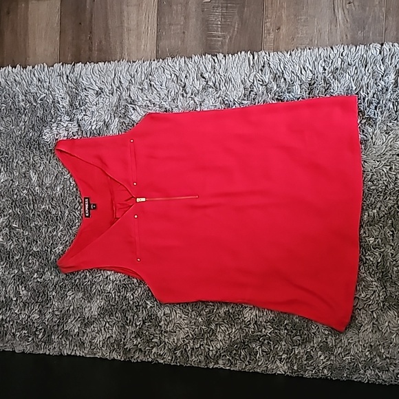 Bundle of express tank tops size small - Picture 2 of 5